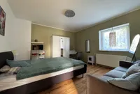 Ein Haus, zwei Möglichkeiten  und Sie entscheiden, wie viele Türen offenstehen.
