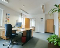 Geldern-Zentrum: Wohn-/Bürohaus - ideal zur eigenen gewerblichen Nutzung oder als Kapitalanlage