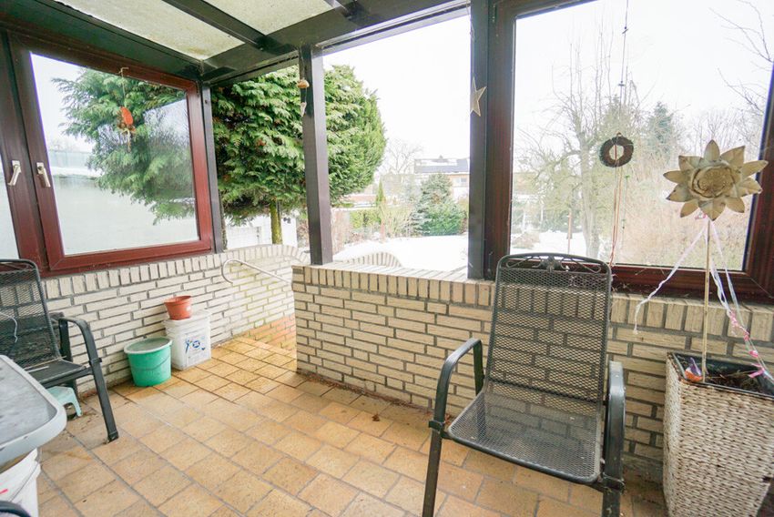 überdachte Terrasse EG