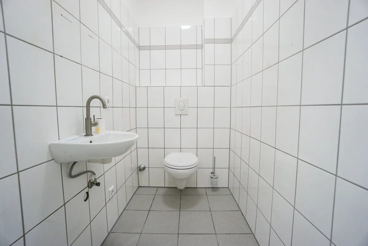 Damen WC