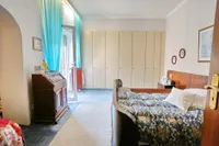 Schlafraum im OG ...