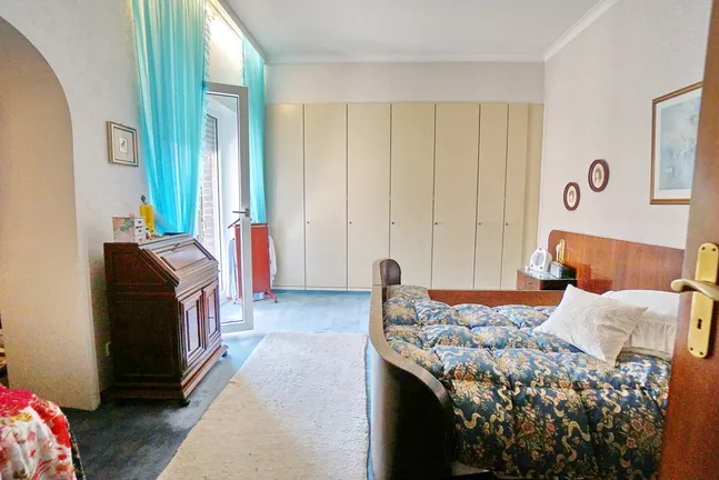 Schlafraum im OG ...