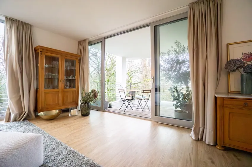 Übergang Wohnzimmer zur Loggia