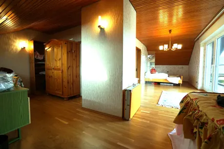 Küche und Esszimmer OG