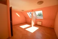 Schlafzimmer 2 (teilbar)