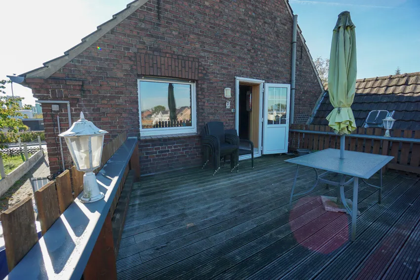 ... und Dachterrasse
