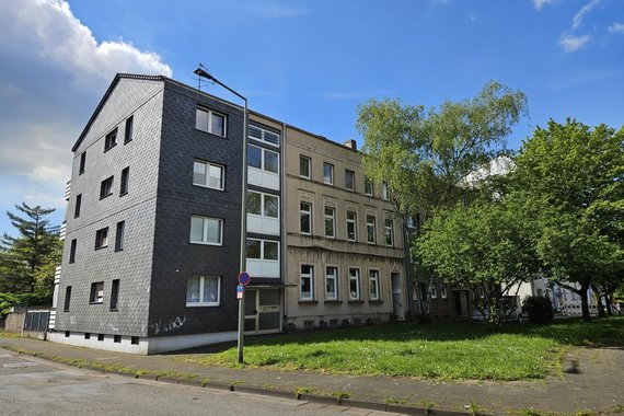 Kapitalanlage mit Steigerungspotential! 3 Mehrfamilienhäuser in DU-Rheinhausen