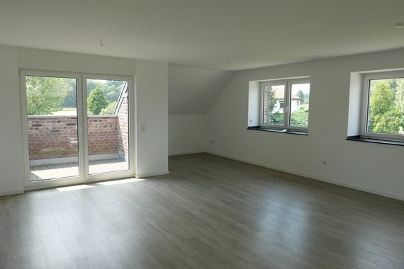 Komfortable 3-Zimmer-Wohnung mit Balkon in ländlicher Außenbereichslage von Vennikel