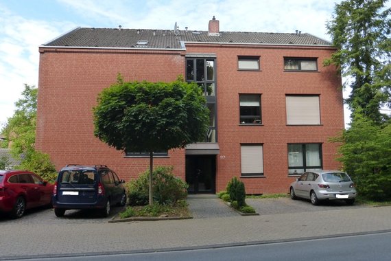 Attraktive 3-Zimmer-Wohnung mit tollem Balkon in Moers am Jungbornpark