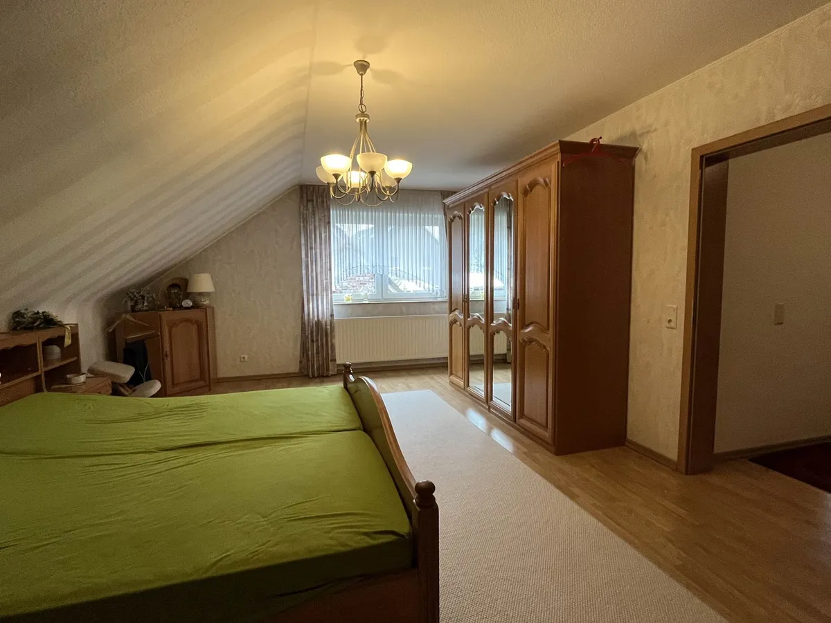 Sehr großes Elternschlafzimmer