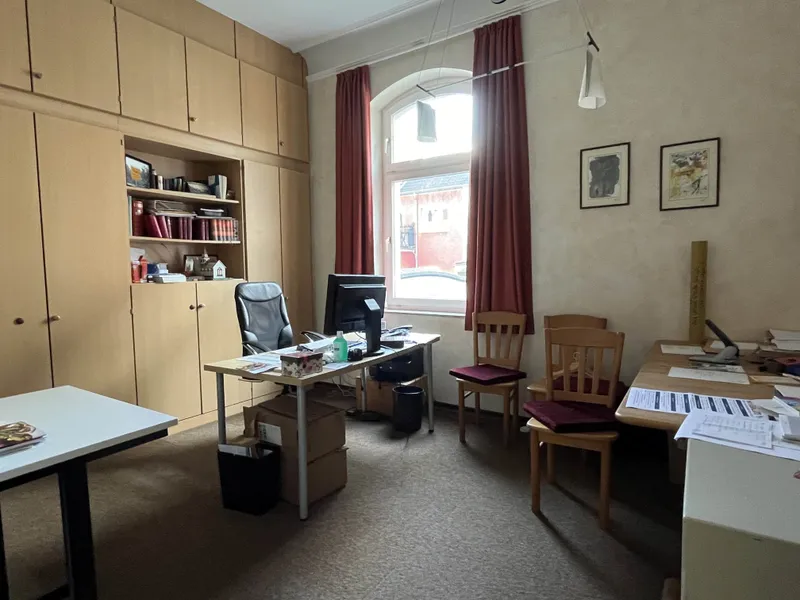 Büro im EG
