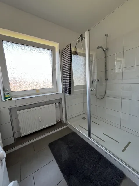 ...großer Dusche