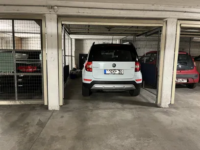 Tiefgaragenstellplatz