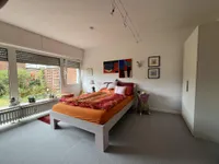Geräumiges Schlafzimmer...