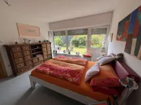 ... mit Blick in den Garten