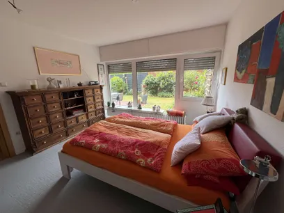 ... mit Blick in den Garten