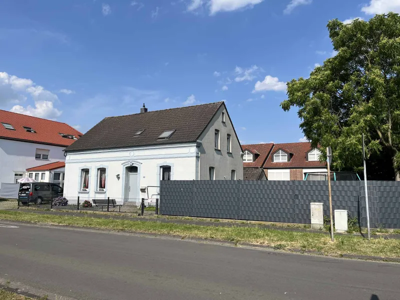 Charmantes Einfamilienhaus in Moers-Utfort