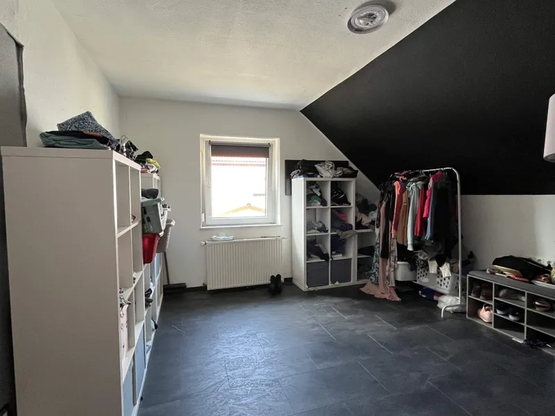 Kinder-/oder Ankleidezimmer