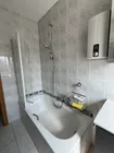 ... Wanne mit Duschmöglichkeit
