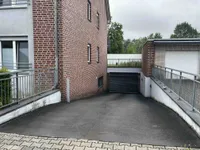 Tiefgarageneinfahrt