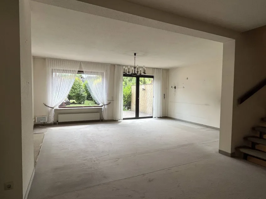 Wohn-/Esszimmer