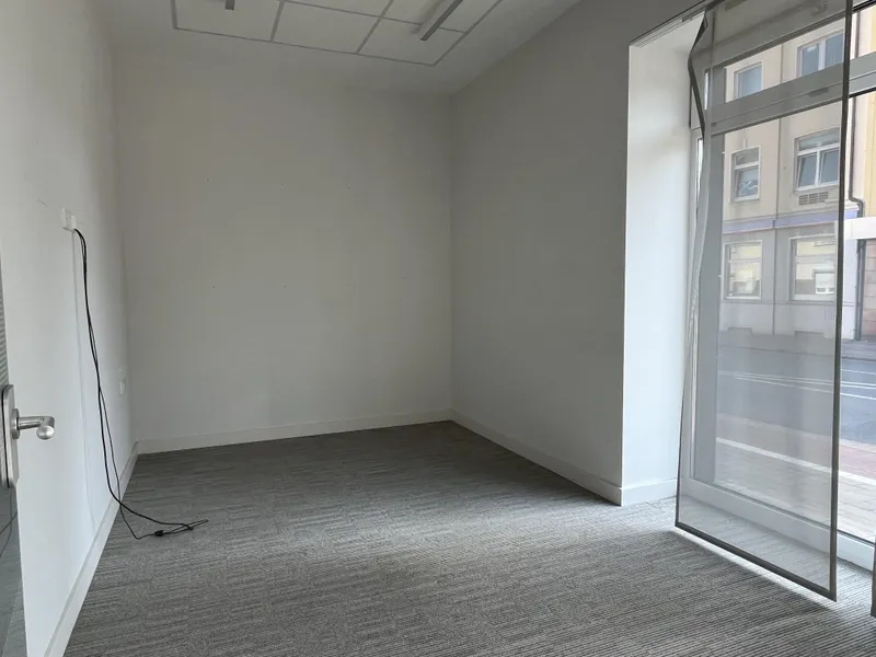 Separate Beratungsbüros