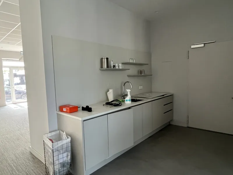 Die eingerichtete Teeküche