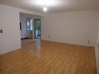 Wohn-/Esszimmer mit ...
