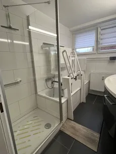 ...und Dusche