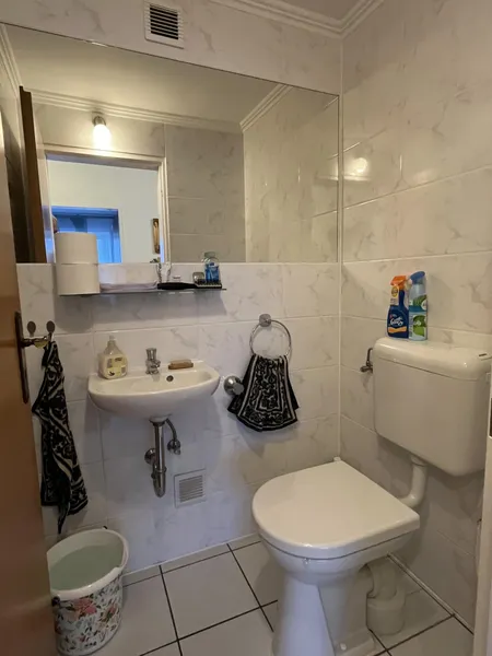 Besipielfoto: renoviertes WC