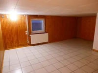 großer Kellerraum ...