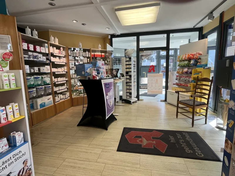 Blick zum Seiteneingang