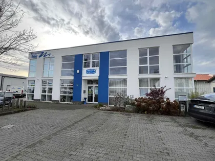 Jetzt neu: Büro/Praxis zur Miete in Moers