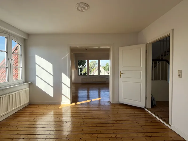 tolles, großes Wohn-/Esszimmer