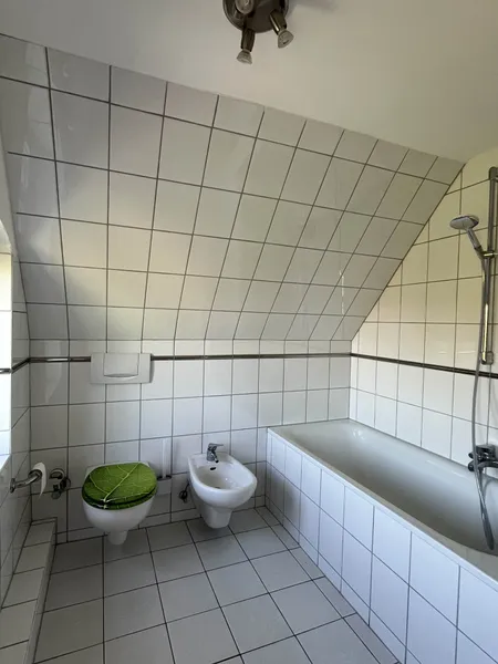 Wannenbad im Spitzboden