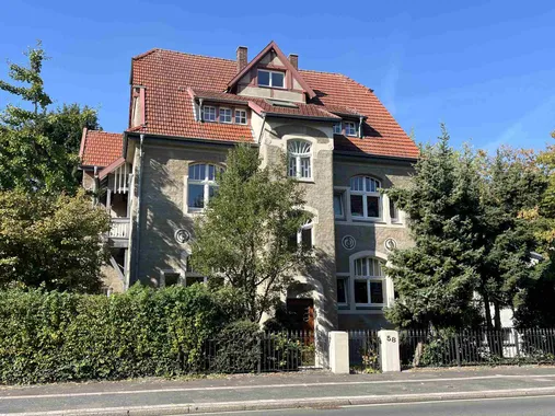 Traumhafte, frisch renovierte Maisonette-Wohnung mit modernem Charme und Flair