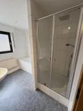 ... Dusche