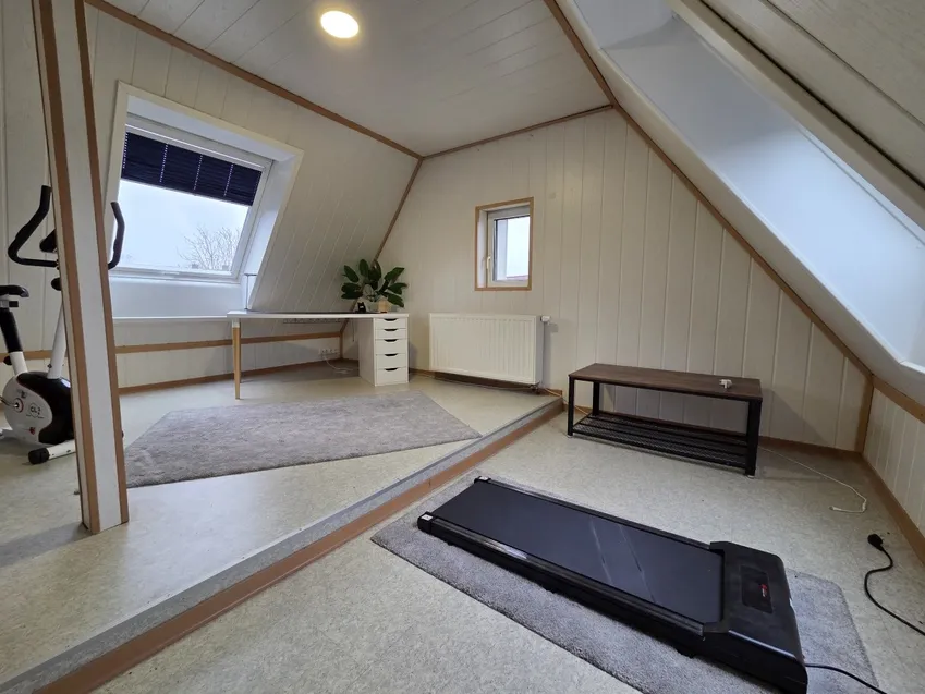 Spitzboden/Kinderzimmer III