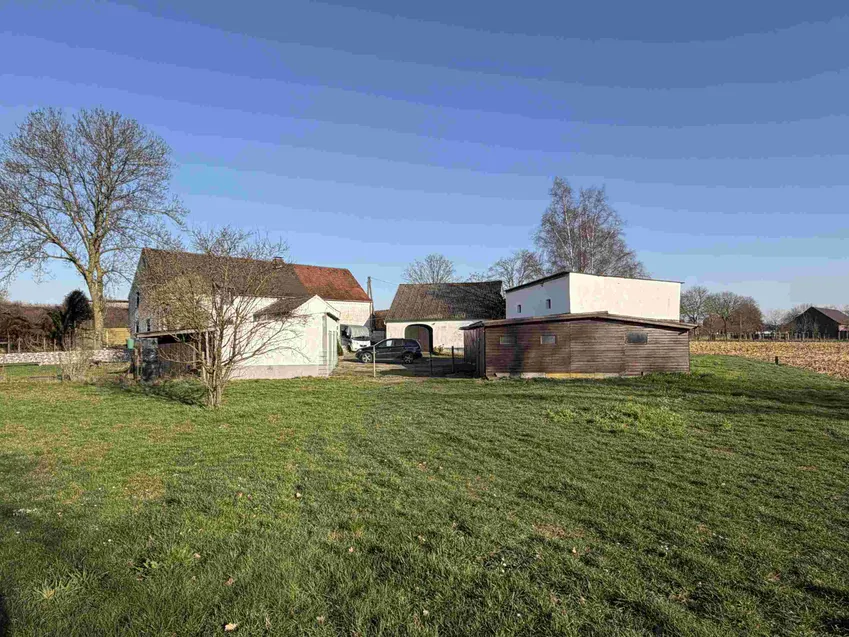 Zweifamilienhaus in Moers-Kapellen im Bauernhofstil