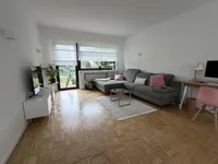 Wohnzimmer mit Terrassentür