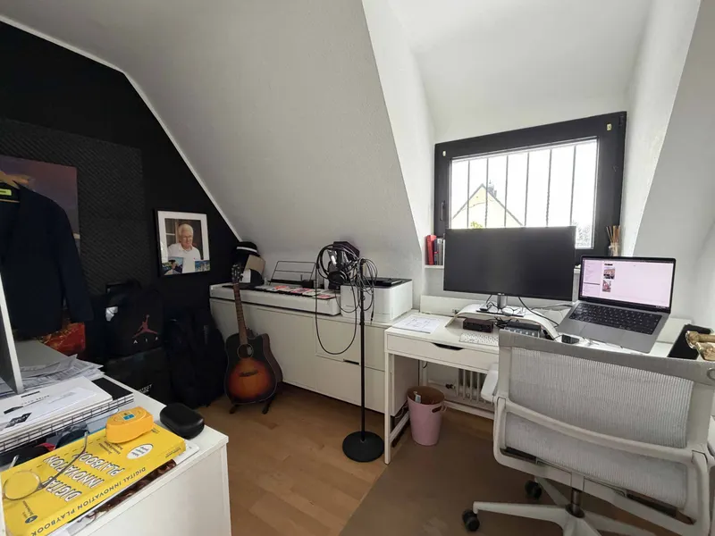 Kleines Arbeitszimmer