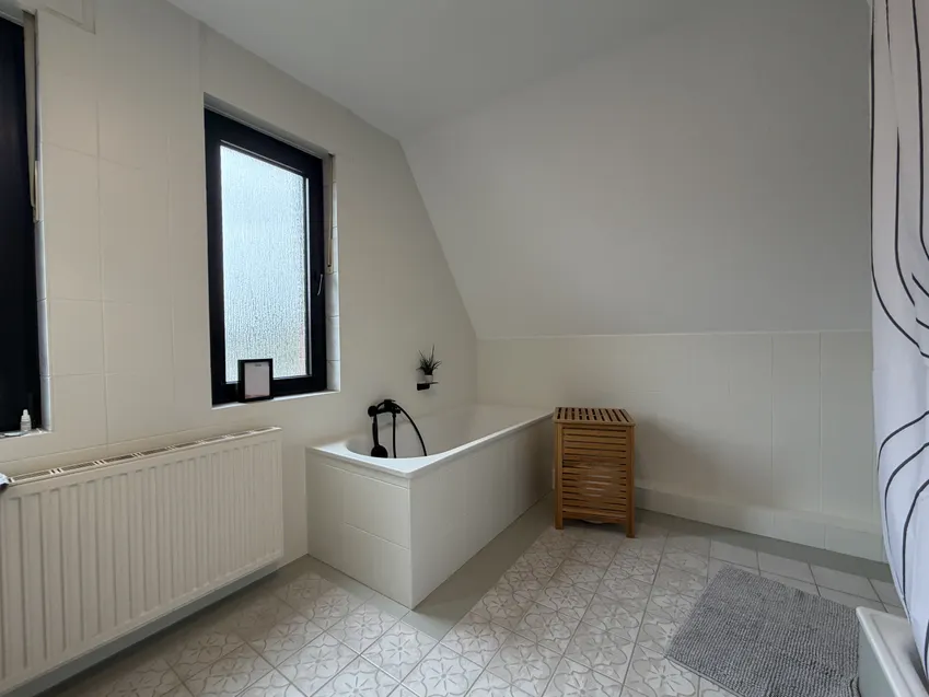 ...Wanne und...