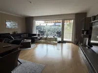 geräumiges Wohn-/Esszimmer