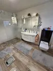 Badezimmer EG