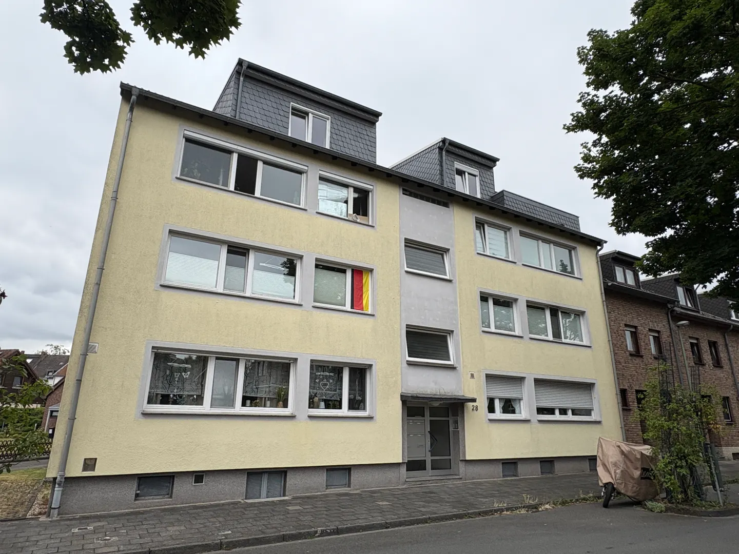 Großzügige 3-Zi.-Wohnung mit Balkon in ruhiger Wohnlage von Homberg