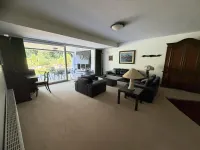 Zweites Wohnzimmer (ca.42 m²)