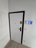 Wohnungstür mit Videoüberwachung