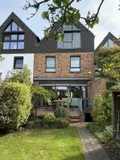 Haus Gartenansicht