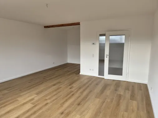 Modernisierte 3-Zimmer-Dachgeschoss-Wohnung in Duisburg-Bergheim