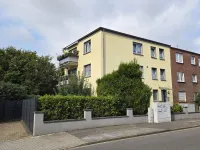 EG-Wohnung im 3-Familienhaus